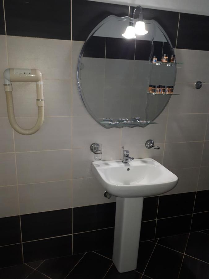 Hotel Scala Paralía Rakhón Eksteriør bilde